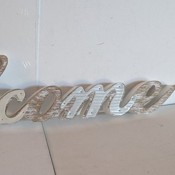 NWT Primitive 'Welcome' Wood Sign Rustic Farmhouse Decor Ashland Michaels Autumn - Picture 3 of 8